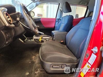 Zdjęcie 7 z 13 samochodu: 2022 TOYOTA TACOMA SR5 V6 VIN:3TMDZ5BN2NM125745 - miniatura