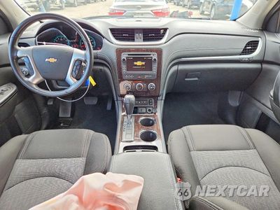 Zdjęcie 8 z 13 samochodu: 2017 CHEVROLET TRAVERSE LT VIN:1GNKVGKD0HJ182671 - miniatura