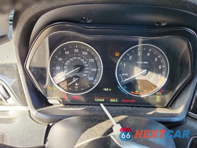 Zdjęcie 9 z 13 samochodu: 2016 BMW X1 XDRIVE28I VIN:WBXHT3C38G5E47406 - miniatura