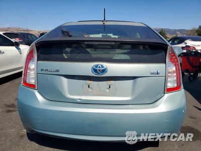 Zdjęcie 6 z 12 samochodu: 2015 TOYOTA PRIUS THREE VIN:JTDKN3DU4F1981431 - miniatura