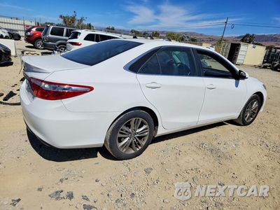 Trzecie zdjęcie samochodu z tyłu: 2016 TOYOTA CAMRY SE VIN:4T1BF1FK8GU216764 - miniatura