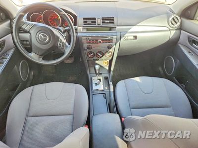 Zdjęcie 8 z 12 samochodu: 2008 MAZDA 3 HATCHBACK VIN:JM1BK343781875350 - miniatura