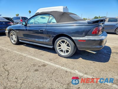 Drugie zdjęcie samochodu z przodu: 1997 FORD MUSTANG GT VIN:1FALP45X9VF106575 - miniatura