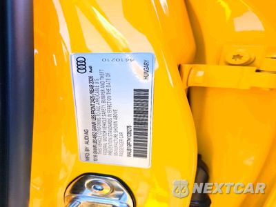 Zdjęcie 12 z 12 samochodu: 2017 AUDI S3 PREMIUM PLUS VIN:WAUB1GFF7H1035275 - miniatura