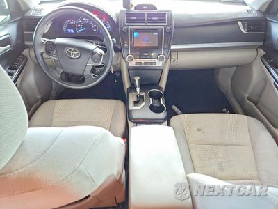 Zdjęcie 8 z 12 samochodu: 2012 TOYOTA CAMRY LE VIN:4T1BF1FK5CU049273 - miniatura