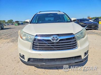 Piąte zdjęcie samochodu w środku: 2016 TOYOTA HIGHLANDER XLE VIN:5TDJKRFH6GS328370 - miniatura