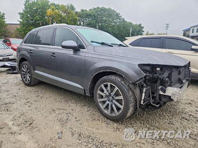 Czwarte zdjęcie samochodu z boku: 2019 AUDI Q7 PREMIUM PLUS VIN:WA1LAAF75KD036843 - miniatura