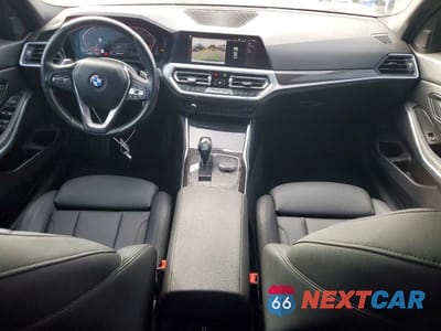 Zdjęcie 8 z 12 samochodu: 2020 BMW 3ER 330I VIN:3MW5R1J04L8B03848 - miniatura
