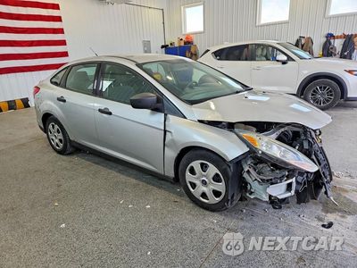 Czwarte zdjęcie samochodu z boku: 2013 FORD FOCUS S VIN:1FADP3E26DL162461 - miniatura