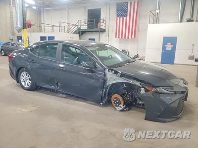 Czwarte zdjęcie samochodu z boku: 2026 TOYOTA CAMRY LE VIN:4T1DBADK1TU555867 - miniatura