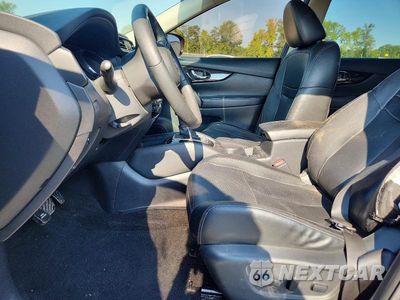 Zdjęcie 7 z 14 samochodu: 2018 NISSAN ROGUE SL VIN:5N1AT2MV6JC852281 - miniatura