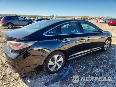 Trzecie zdjęcie samochodu z tyłu: 2017 HYUNDAI SONATA HYBRID LIMITED VIN:KMHE34L1XHA051614 - miniatura