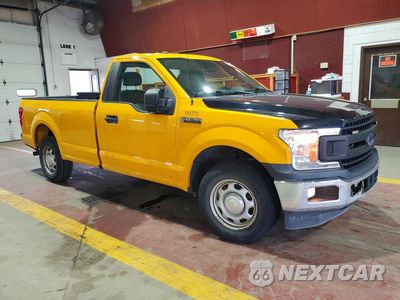 Czwarte zdjęcie samochodu z boku: 2018 FORD F150 VIN:1FTMF1C59JKF08728 - miniatura