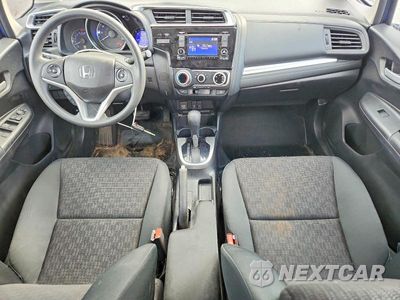 Zdjęcie 8 z 12 samochodu: 2017 HONDA FIT LX VIN:3HGGK5H55HM710284 - miniatura