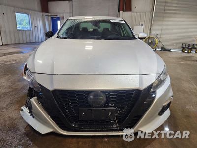 Piąte zdjęcie samochodu w środku: 2019 NISSAN ALTIMA S VIN:1N4BL4BV5KC230897 - miniatura