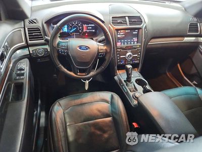 Zdjęcie 8 z 14 samochodu: 2017 FORD EXPLORER LIMITED VIN:1FM5K8FH4HGA66061 - miniatura