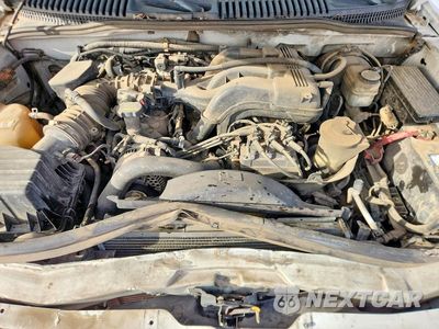 Zdjęcie 12 z 14 samochodu: 2005 FORD EXPLORER XLT VIN:1FMZU73E95ZA55587 - miniatura