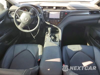 Zdjęcie 8 z 12 samochodu: 2020 TOYOTA CAMRY SE VIN:4T1G11AK4LU974168 - miniatura
