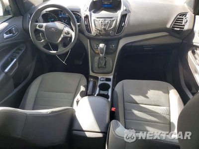 Zdjęcie 8 z 13 samochodu: 2016 FORD ESCAPE SE VIN:1FMCU0GX3GUA45453 - miniatura