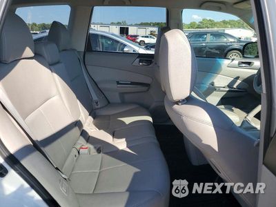 Zdjęcie 10 z 12 samochodu: 2011 SUBARU FORESTER TOURING VIN:JF2SHGGC6BH761423 - miniatura