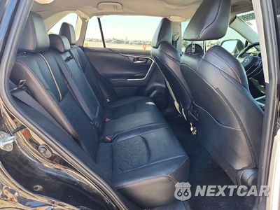 Zdjęcie 11 z 13 samochodu: 2021 TOYOTA RAV4 ADVENTURE VIN:2T3J1RFV0MW205828 - miniatura