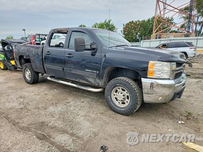 Czwarte zdjęcie samochodu z boku: 2008 CHEVROLET SILVERADO C2500 HEAVY DUTY VIN:1GCHC23KX8F105866 - miniatura