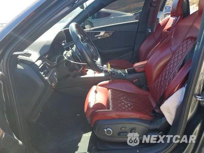 Zdjęcie 7 z 12 samochodu: 2018 AUDI S4 PRESTIGE VIN:WAUC4AF44JA003879 - miniatura