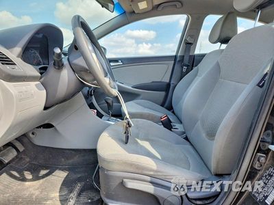 Zdjęcie 7 z 13 samochodu: 2013 HYUNDAI ACCENT GLS VIN:KMHCT4AE0DU581273 - miniatura