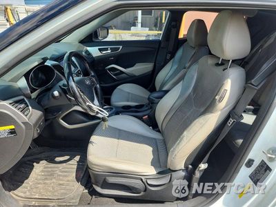 Zdjęcie 7 z 12 samochodu: 2014 HYUNDAI VELOSTER BASE VIN:KMHTC6AD9EU188800 - miniatura