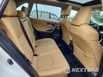 Zdjęcie 11 z 14 samochodu: 2025 TOYOTA RAV4 LIMITED VIN:JTMN1RFV9SJ045686 - miniatura