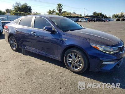 Czwarte zdjęcie samochodu z boku: 2019 KIA OPTIMA LX VIN:5XXGT4L31KG303826 - miniatura