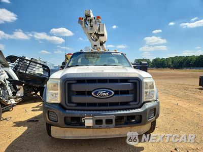 Piąte zdjęcie samochodu w środku: 2013 FORD F450 SUPER DUTY BUCKET TRUCK VIN:1FDUF4GY5DEB54291 - miniatura