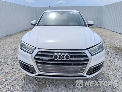 Piąte zdjęcie samochodu w środku: 2018 AUDI Q5 PREMIUM VIN:WA1ANAFY8J2227770 - miniatura