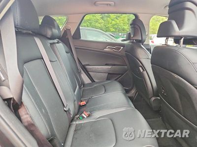 Zdjęcie 11 z 13 samochodu: 2024 KIA SPORTAGE EX VIN:5XYK33DF9RG218638 - miniatura