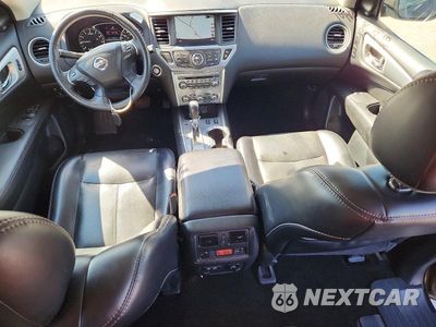 Zdjęcie 8 z 13 samochodu: 2019 NISSAN PATHFINDER SL VIN:5N1DR2MN7KC610452 - miniatura