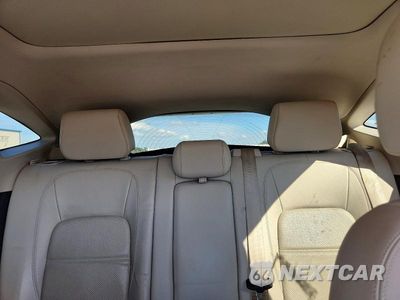 Zdjęcie 10 z 13 samochodu: 2019 JAGUAR E-PACE SE VIN:SADFP2FX1K1Z35616 - miniatura