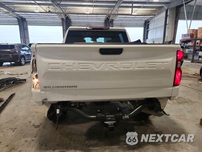 Zdjęcie 6 z 13 samochodu: 2025 CHEVROLET SILVERADO K1500 VIN:1GCPKAEK6SZ213798 - miniatura