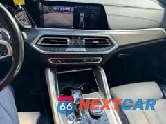 Zdjęcie 8 z 10 samochodu: 2021 BMW X6 M50I VIN:5UXCY8C09M9H56302 - miniatura