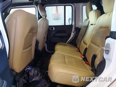 Zdjęcie 11 z 13 samochodu: 2018 JEEP WRANGLER UNLIMITED SAHARA VIN:1C4HJXEG6JW297742 - miniatura