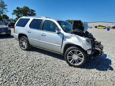 Czwarte zdjęcie samochodu z boku: 2012 CADILLAC ESCALADE PREMIUM VIN:1GYS4CEF4CR262660 - miniatura