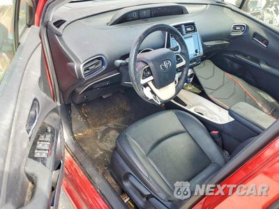 Zdjęcie 8 z 13 samochodu: 2016 TOYOTA PRIUS THREE TOURING VIN:JTDKARFUXG3524527 - miniatura