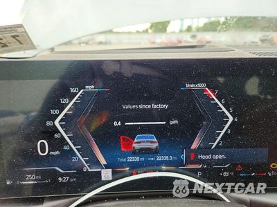 Zdjęcie 9 z 12 samochodu: 2024 BMW 330XI VIN:3MW89FF01R8E72226 - miniatura