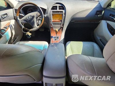Zdjęcie 8 z 12 samochodu: 2010 LEXUS ES 350 VIN:JTHBK1EG1A2360395 - miniatura