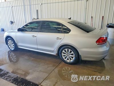 Drugie zdjęcie samochodu z przodu: 2014 VOLKSWAGEN PASSAT S VIN:1VWAT7A37EC111189 - miniatura
