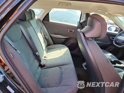 Zdjęcie 10 z 12 samochodu: 2025 KIA K4 LXS VIN:3KPFT4DEXSE051479 - miniatura