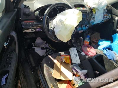 Zdjęcie 8 z 12 samochodu: 2011 KIA SORENTO LX VIN:5XYKT4A25BG116833 - miniatura