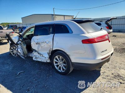 Drugie zdjęcie samochodu z przodu: 2018 LINCOLN MKT VIN:2LMHJ5AT8JBL01072 - miniatura