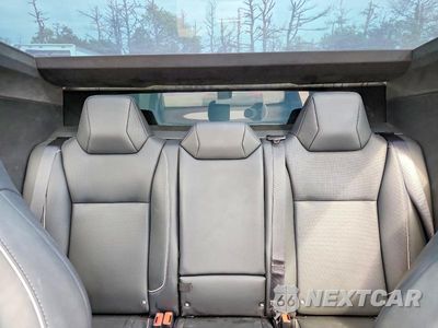 Zdjęcie 10 z 13 samochodu: 2024 TESLA CYBERTRUCK VIN:7G2CEHED7RA049780 - miniatura