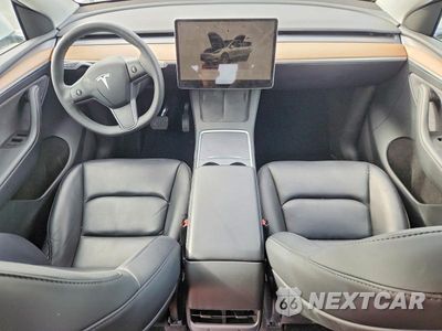 Zdjęcie 8 z 12 samochodu: 2024 TESLA MODEL Y VIN:7SAYGDEE5RF989036 - miniatura