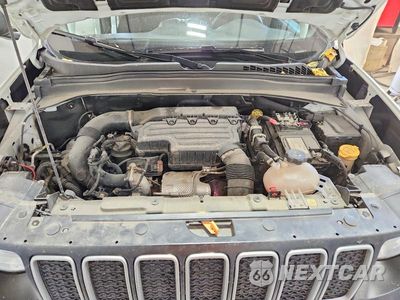 Zdjęcie 12 z 13 samochodu: 2022 JEEP RENEGADE LATITUDE VIN:ZACNJDB12NPN86876 - miniatura